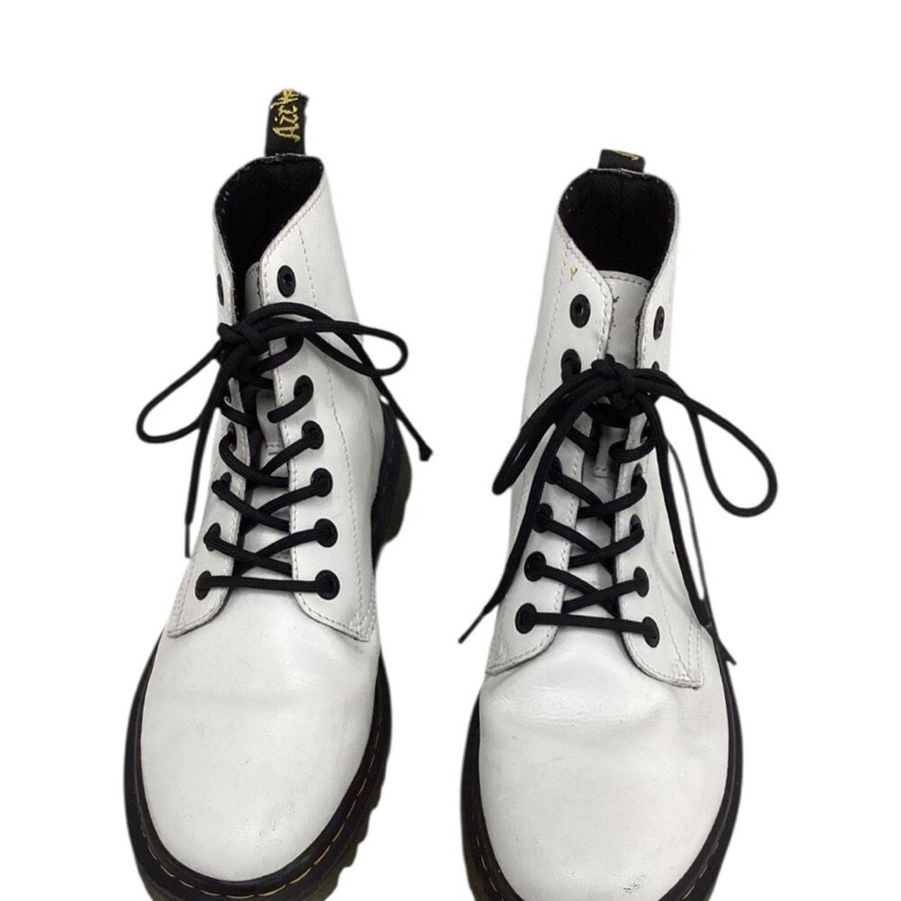 Dr Martens Women's White Black Luana Lace Up Combat Boots Shoes Size 8 - Picture 3 of 8